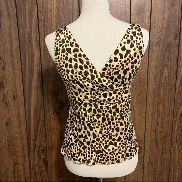 Talbots Beige/Brown Animal Print Silk Pullover Sleeveless Stretch Top Sz 4 - Picture 5 of 7